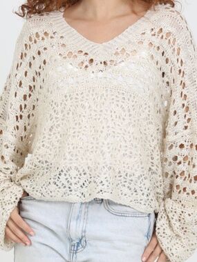 Angie ivory open knit v neck pullover sweater light weight